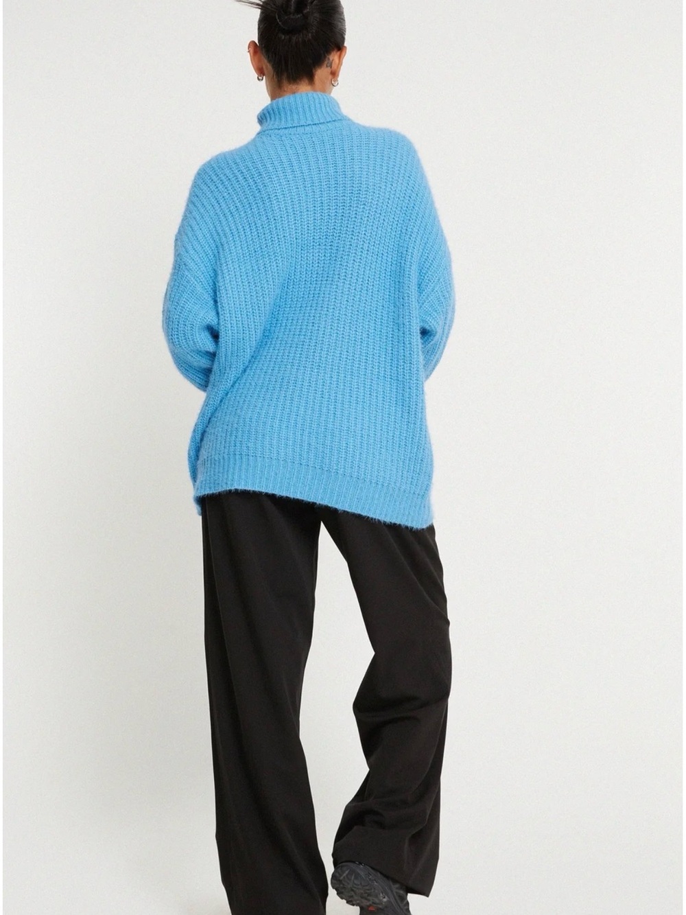 Motel Rocks Mada Blue Oversized Turtleneck Knit Sweater M - Picture 4 of 7